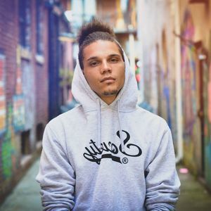 Meet your Posher, Dominick